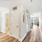 King N Coffee At Laketown Wharf #511 By Nautical Properties