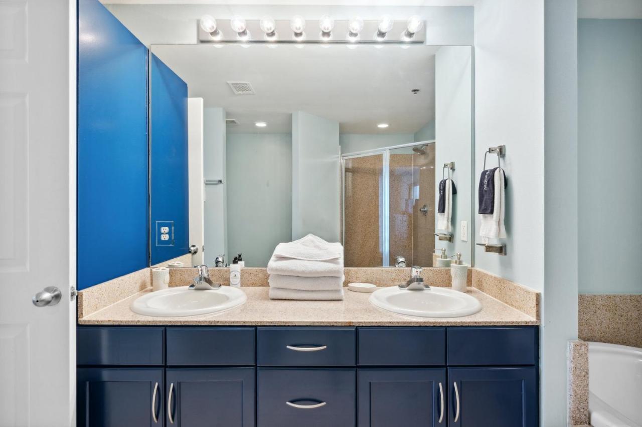 Holiday home King N Coffee At Laketown Wharf #511 By Nautical