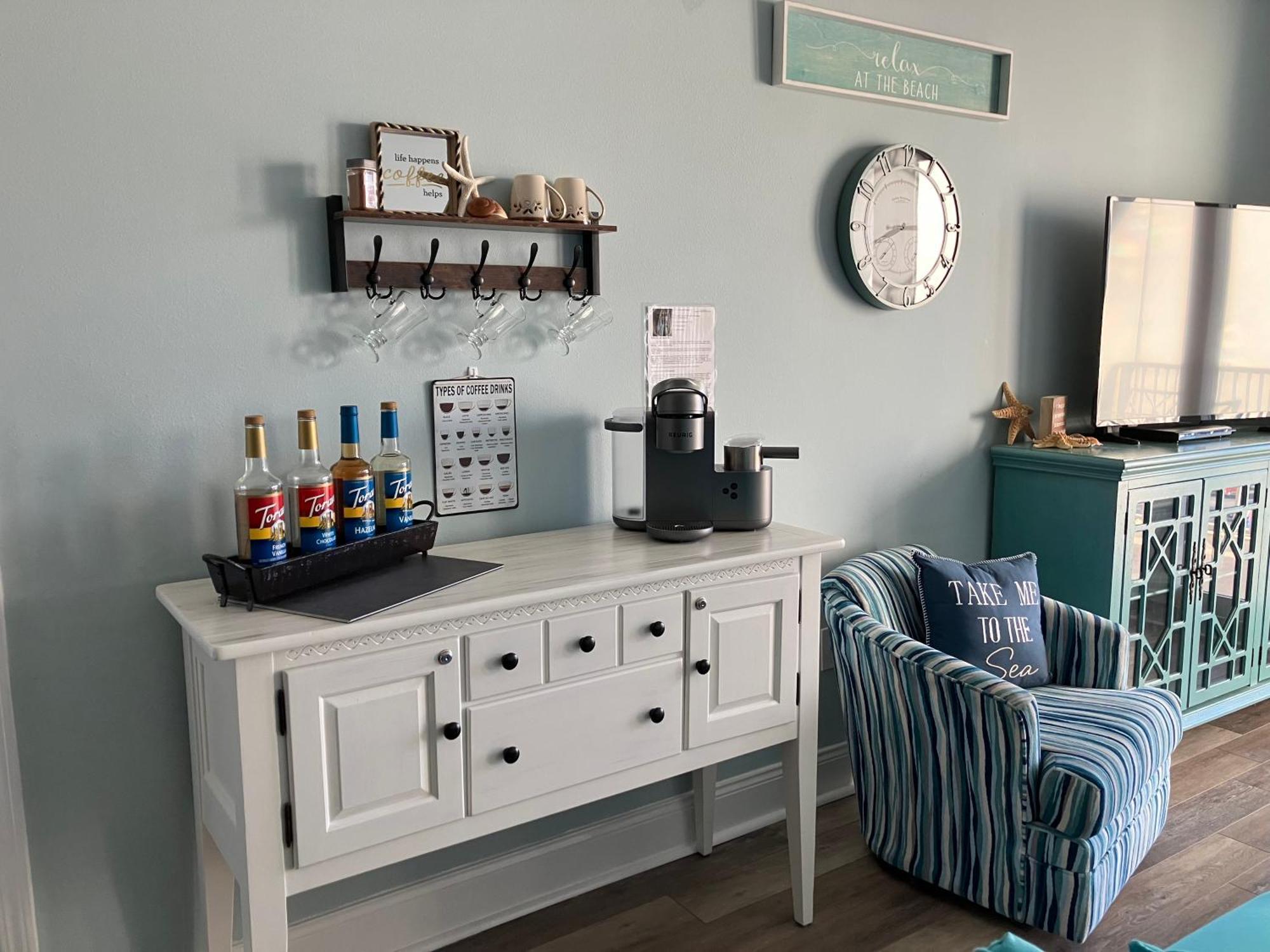 King N Coffee At Laketown Wharf #511 By Nautical Holiday home *
